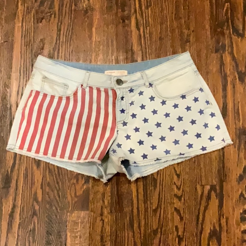 No Boundaries Shorts